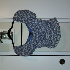 Floral crop top size M
